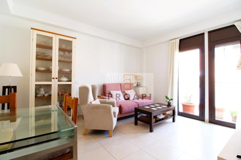 Foto 3ba63047-c8da-413d-bad1-a54a4b058f90. Zweistöckige wohnung mit heizung in Eixample Sud-Migdia Girona