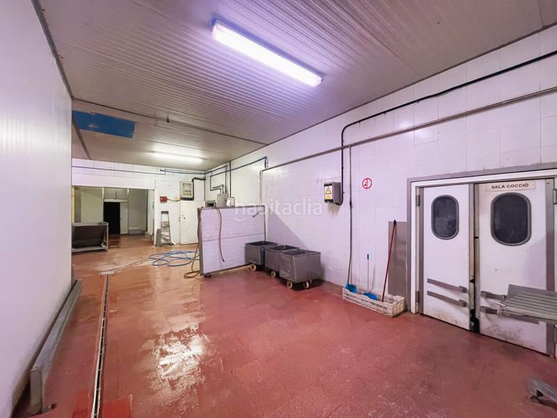 Foto 4768198d-6ca2-4769-845e-4824dbf2dedb. Fabrikhalle in Mas Xirgu Girona