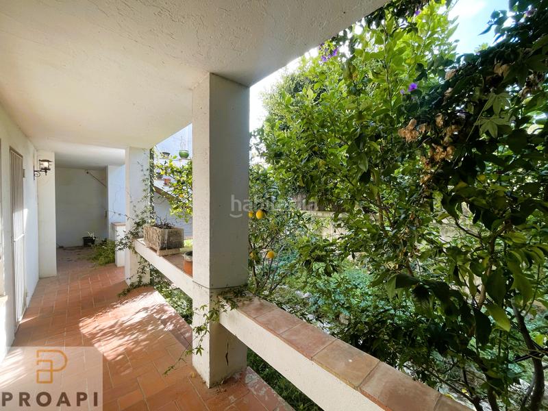 Foto 33dc76c3-5668-4aa8-908f-e894efbcd21f. Casa adosada amb jardí i ubicació excel·lent en Centre Palafrugell