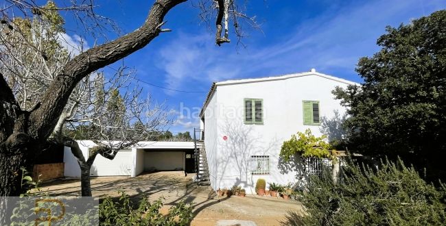 Foto 1535db19-9e16-49e4-a2d1-d08af53521cb. Casa amb aparcament a Mont-ras