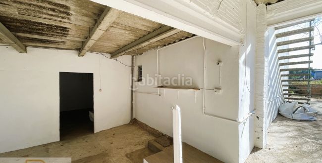 Foto 7e0e29fe-14af-4f2a-9742-695655645491. Casa amb aparcament a Mont-ras