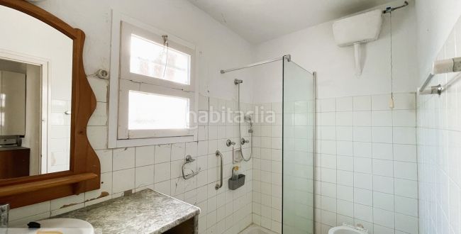 Foto abdb8226-2350-4efd-afe4-3c6e54f116ce. Casa amb aparcament a Mont-ras