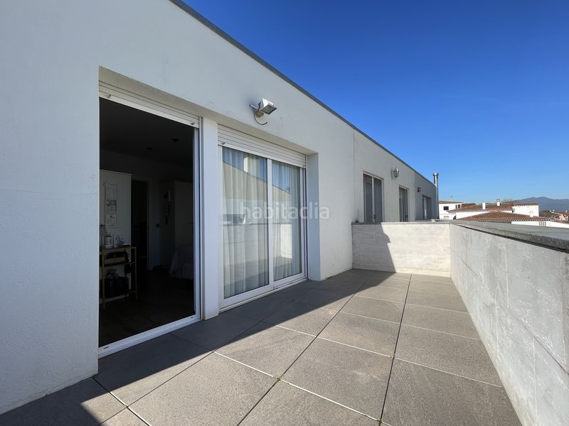 Foto c6637872-e838-45ae-9eb0-44ee6780068a. Casa amb aparcament a Vilablareix