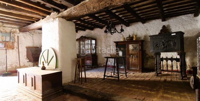 Foto 03843ac8-4d21-40ea-b977-611716bc9d13. Casa a Cellera de Ter (La)
