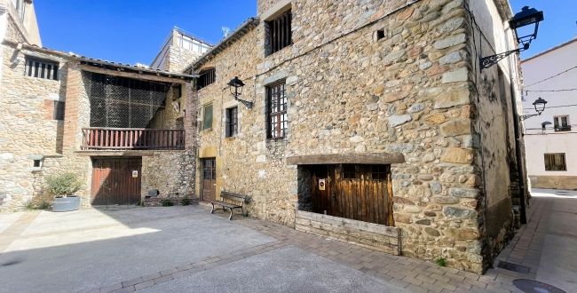 Foto de96ec80-99da-4d65-b198-0e291ae2725c. Casa a Cellera de Ter (La)
