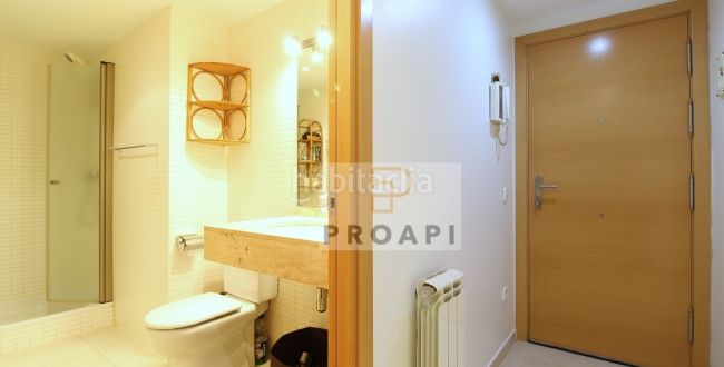 Foto 5f9c3aab-f85a-4236-8c57-0439eac51210. Pis a Palau Girona
