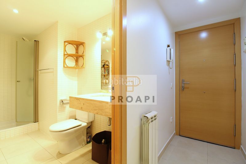 Foto 75f92aa6-9a3c-452c-82b8-b7525c98379f. Pis a Eixample Sud-Migdia Girona