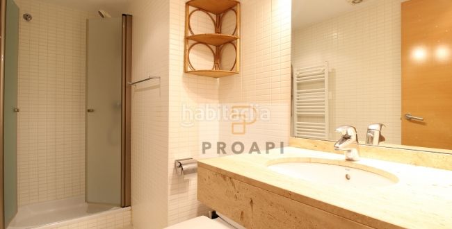 Foto b8a3d9ea-2170-4c2e-a140-0de4c8a181fe. Pis a Palau Girona