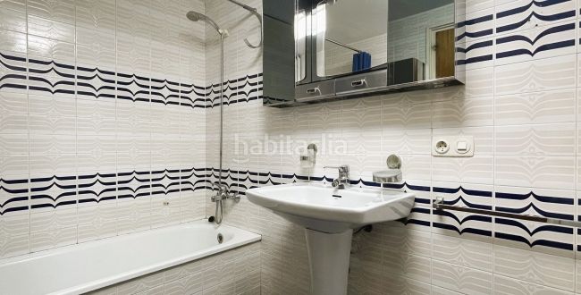 Foto fbf1e435-f30d-4fa2-9a75-f5390ce63a92. Pis amb aparcament a Sant Narcis Girona