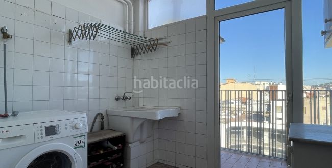 Foto 64ad8129-7ca5-4821-aae5-507d770e02a2. Pis a Eixample Nord Girona
