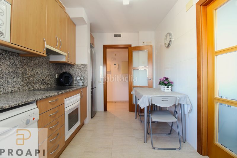 Foto 2f5633e6-cead-44e7-abff-5ee1c2f14079. Pis amb aparcament piscina a Empúries Escala (L´)