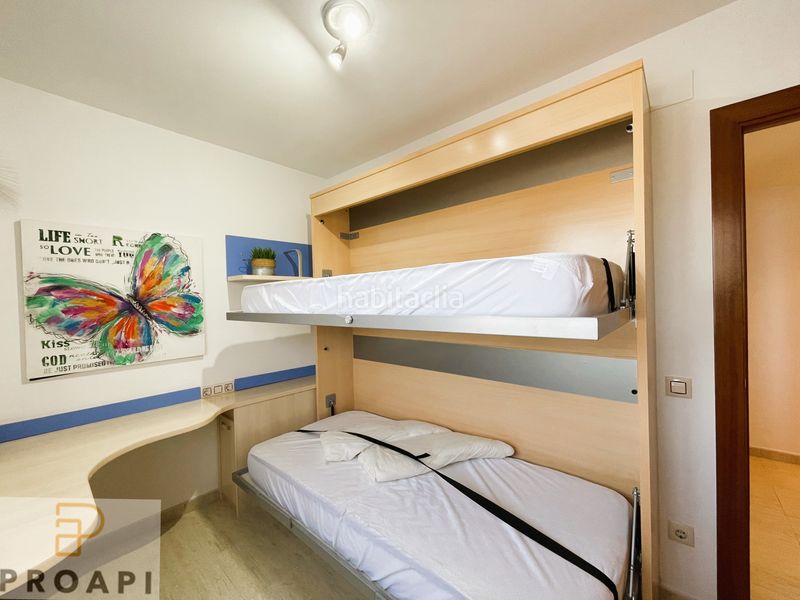 Foto 4b53fa94-3d65-4ead-b91e-9a6e95c39a53. Pis amb aparcament piscina a Empúries Escala (L´)