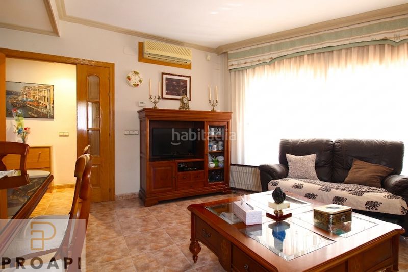 Foto 1ad5a895-917e-4493-b631-271d2f02725e. Casa amb calefacció aparcament a Taialà - Germans Sabat Girona
