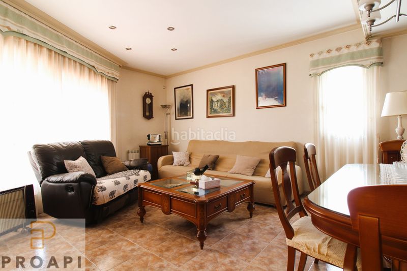 Foto 4c3b9b8d-bd19-4603-be50-15386a95ed66. Casa amb calefacció aparcament a Taialà - Germans Sabat Girona
