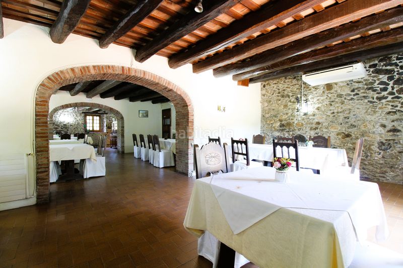 Foto a2f1f5d5-692a-4101-beea-d38e39d6787a. Casa a Llagostera