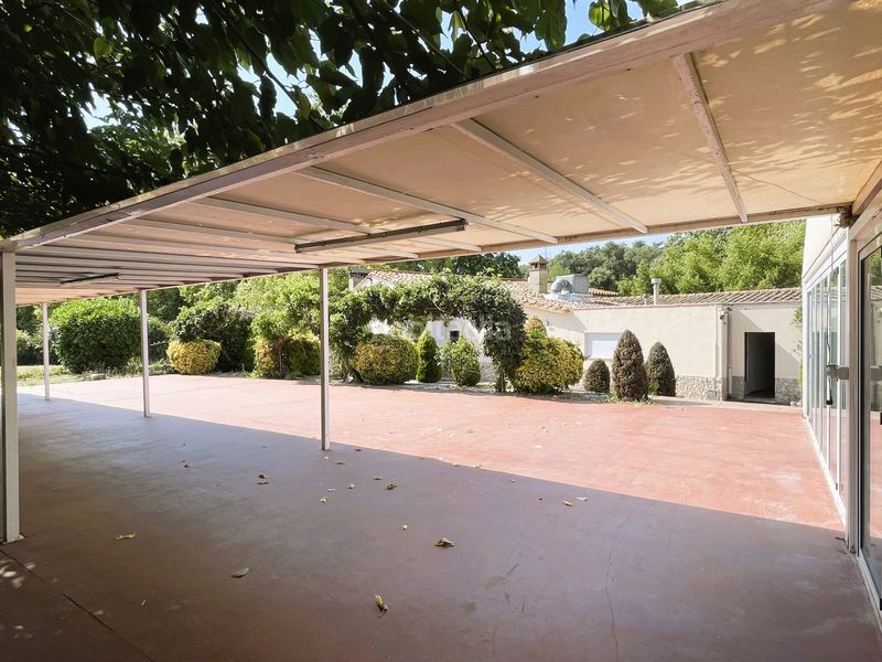 Foto bef8bc80-6517-4104-a78f-192dcc0ddd99. Casa a Llagostera