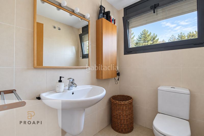 Foto caa11af3-806d-4b4a-80ae-1dcbdcf4cf36. Casa amb calefacció aparcament a Cassà de la Selva