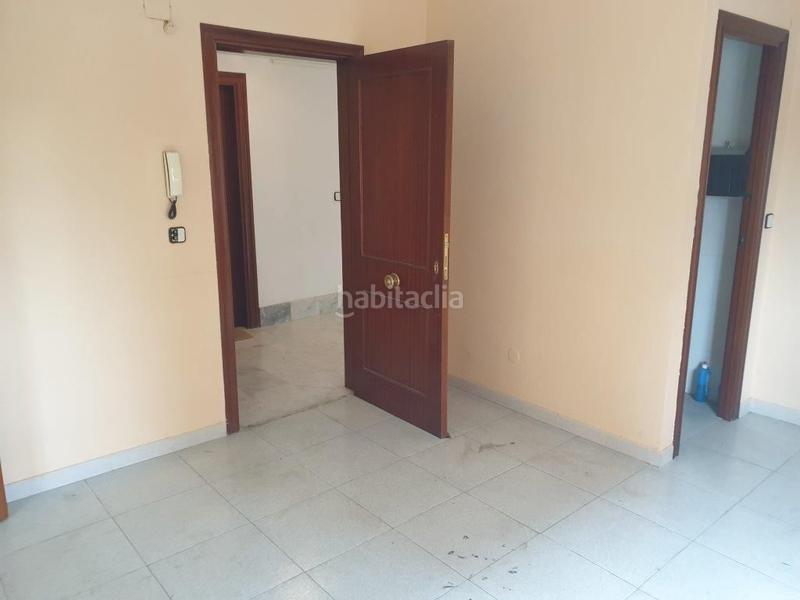 Foto a75fd602-e612-4606-a7e7-b4e5cc99b33c. Location bureau dans plaza andalucía 6 dans Santiago Huesca