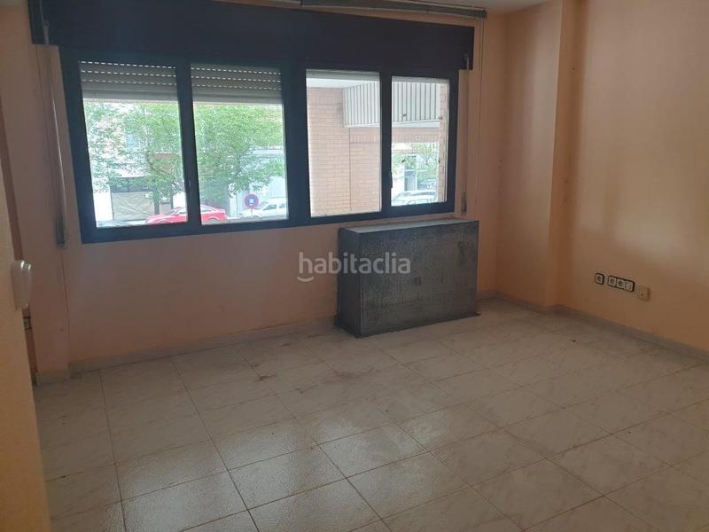 Foto 1f8e112e-dc6b-4686-be7c-73300b610652. Miete büro in plaza andalucía 6 in Santiago Huesca