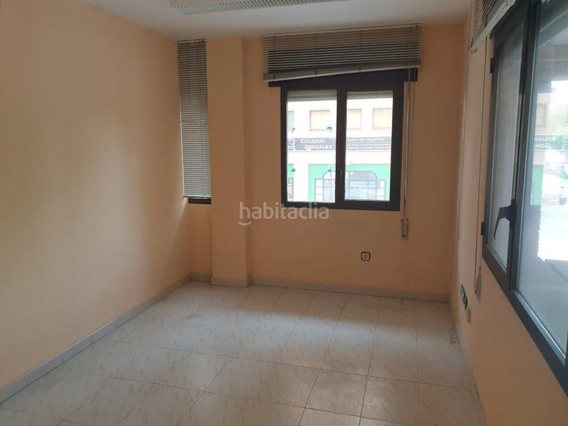 Foto 903644bc-2402-4bd5-ad1a-d31bdf0ac9a8. Rent office space in plaza andalucía 6 in Santiago Huesca