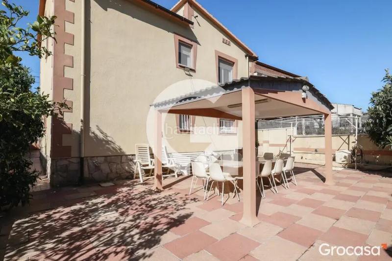 Foto 53a2178f-e720-431b-bc25-6765dc89d10c. Casa  a 4 vientos con piscina en Piera