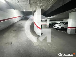 Parking coche  Cl santa amalia. Plaza de parking en horta