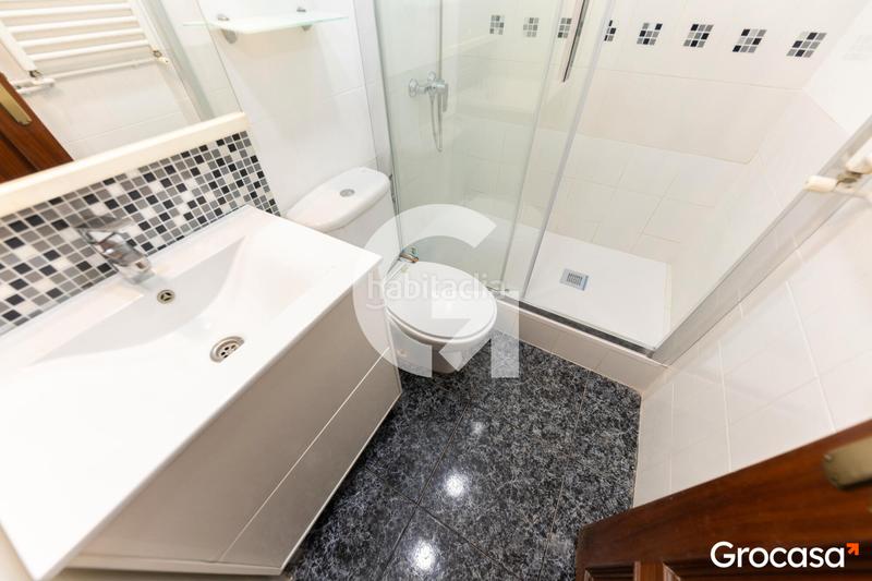 Foto 89e4cd8a-e4b2-4cb1-8499-548202f4bf15. Piso  con ascensor. en Sant Ildefons Cornellà de Llobregat