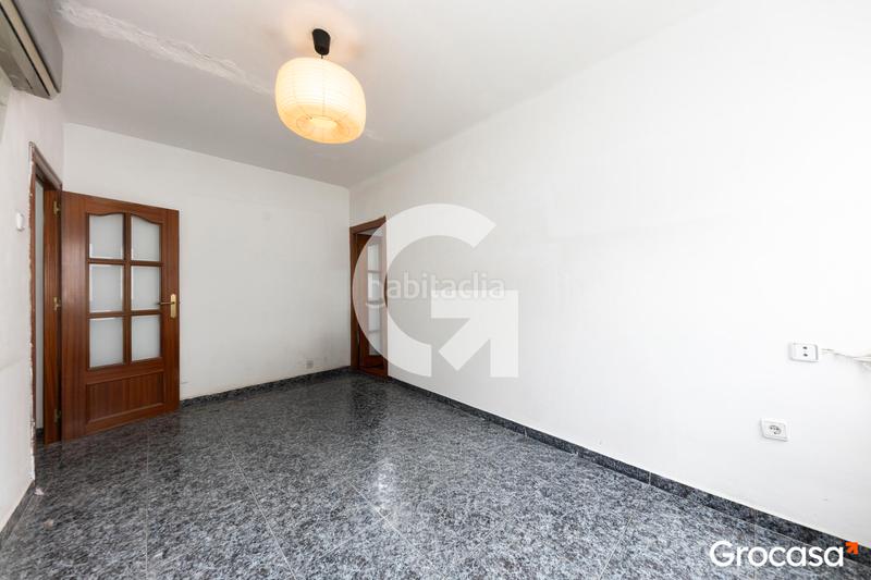 Foto cea7c86c-5146-41dd-85a5-cd9bb7ed0ec9. Piso  con ascensor. en Sant Ildefons Cornellà de Llobregat