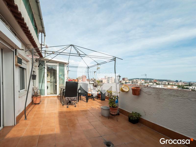 Foto d0e026e3-08ab-47fe-983d-7524b8acf838. Dachwohnung mit heizung in Pubilla Cases Hospitalet de Llobregat (L´)