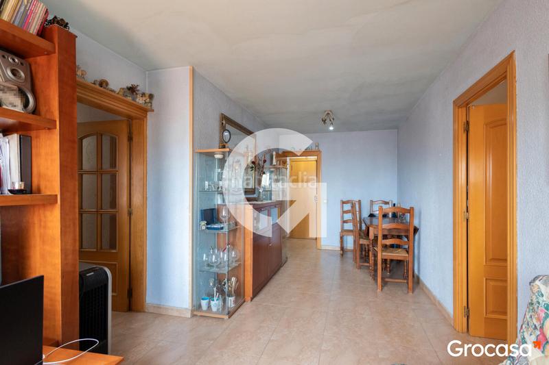 Foto e3d51529-e69c-4a80-afe3-c6dea67cea21. Dachwohnung mit heizung in Pubilla Cases Hospitalet de Llobregat (L´)