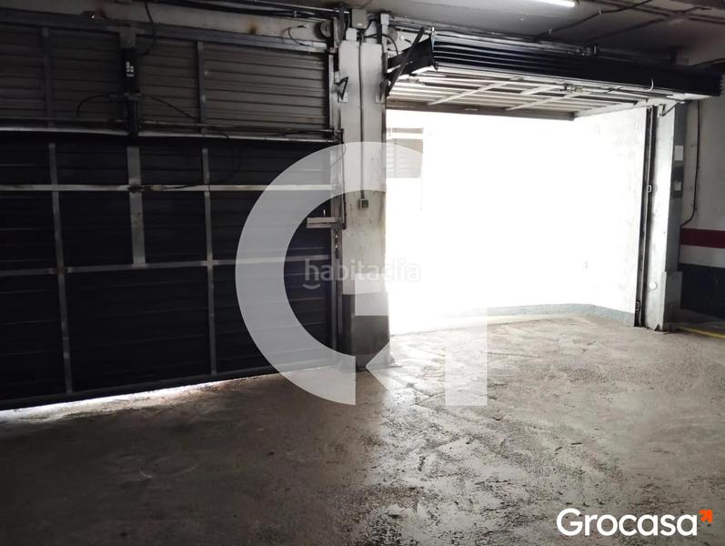 Foto f48ee555-a1d3-41af-bf25-8dee85982709. Autoparkplatz in Vall d´Hebron Barcelona