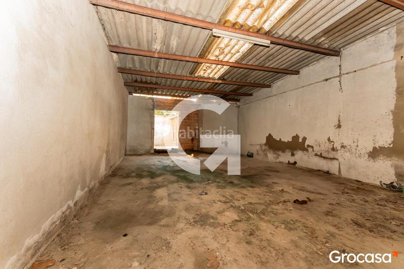 Foto 33b0efe6-1593-4170-a95a-e66324f3c896. Terreno residencial terreno en barrio barceloneta en Prat de Llobregat (El)