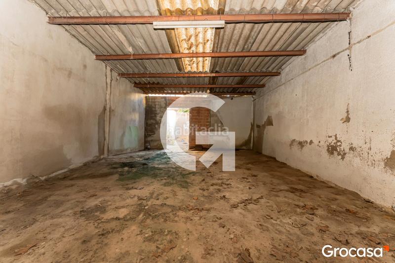 Foto ba9eee6a-90a3-486b-b7c9-6476ed542f72. Terreno residencial terreno en barrio barceloneta en Prat de Llobregat (El)