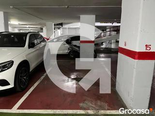 Aparcament cotxe  Cr esplugues. Plaza de parking en cr esplugues
