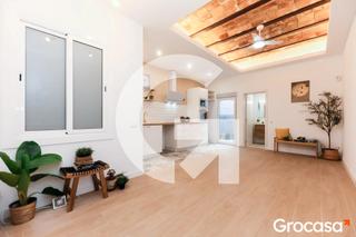 Appartement à Collblanc. Piso reformado en collblanc
