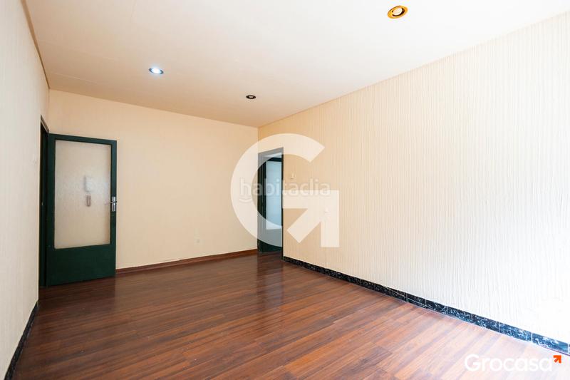 Foto c603d52e-936a-43bd-9592-f606f7e61a30. Etagenwohnung in Sant Ildefons Cornellà de Llobregat