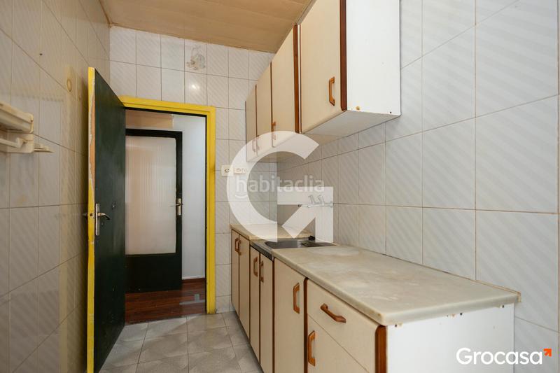 Foto f8958ab0-1927-4bc7-a455-b3a783af11d7. Etagenwohnung in Sant Ildefons Cornellà de Llobregat
