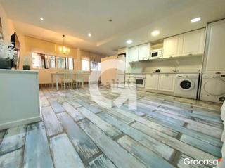 Appartement à Collblanc. Local sin cedula  en collblanc
