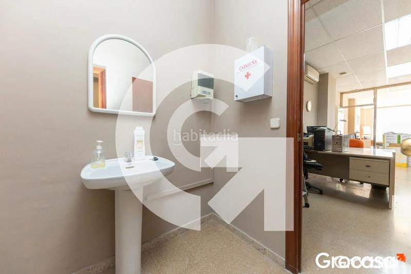 Foto 285f0d6e-812d-479b-bd76-d2db858240df. Locale commerciale con riscaldamento in Estruch-Eixample Prat de Llobregat (El)