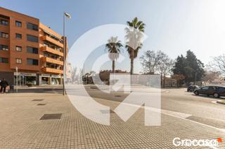 Local commercial à Estruch-Eixample. Local en once de septiembre