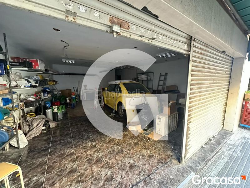 Foto bc0c6865-1f9a-4f09-a3d1-213d99e45786. Local comercial a El Pedró Cornellà de Llobregat
