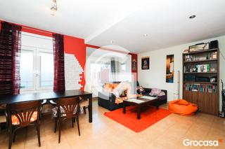 Flat in Ca n'Aurell. Gran piso todo exterior