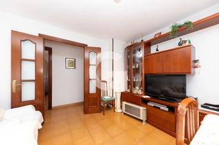 Appartement à Horta. Piso bajo en eduardo toda