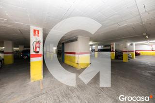 Aparcament cotxe  Rb badal. 2 plazas de parking con trastero en rambla badal  doble oportuni