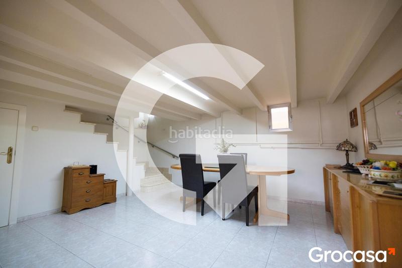 Foto d7213cab-e1de-44e3-8646-d1b7e4b9e87f. Chalet con riscaldamento in Balàfia Lleida