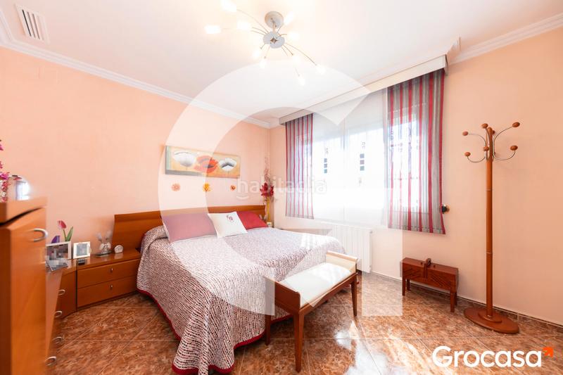 Foto 0d71951a-b804-4a7d-976c-5c48cf79c7e9. Casa amb aparcament piscina a Torrent Ballester Viladecans