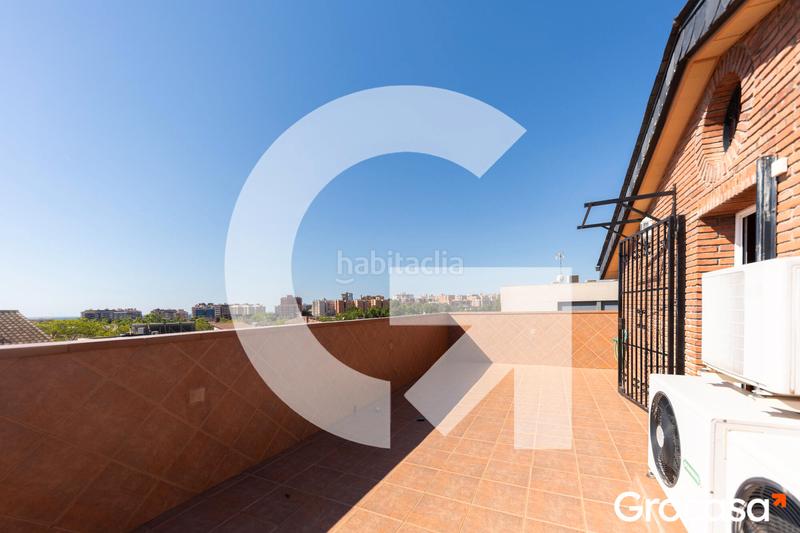 Foto 20486265-f61c-4ba2-8a42-0ad0f09d7a28. Casa amb aparcament piscina a Torrent Ballester Viladecans