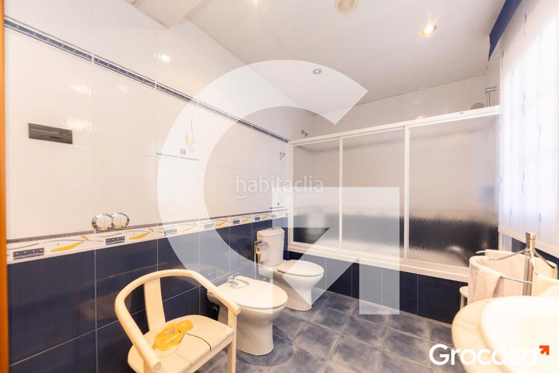 Foto 902ccd3c-824a-4698-85ce-fa3d173bc7de. Casa amb aparcament piscina a Torrent Ballester Viladecans