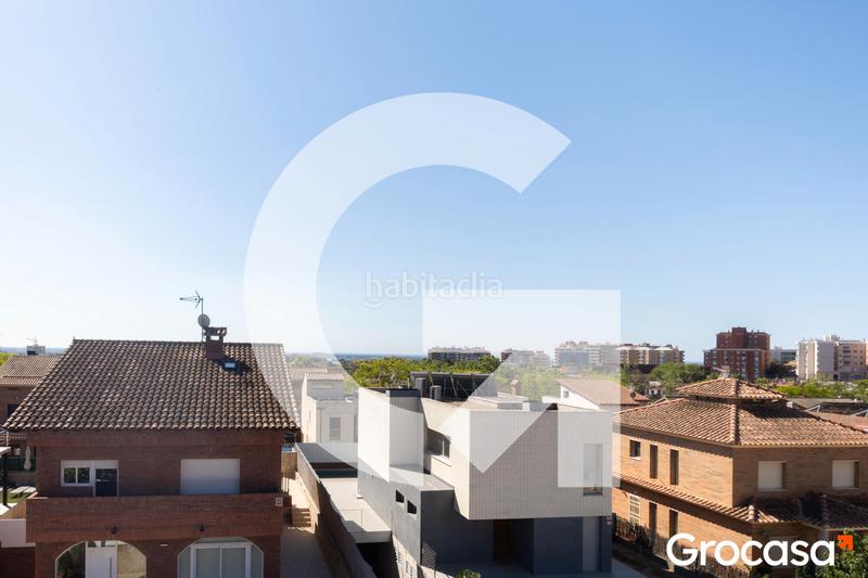 Foto f78c906c-91b1-4634-a368-0da60eb71bb9. Casa amb aparcament piscina a Torrent Ballester Viladecans