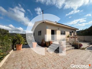 Casa  Cl serra corredora cc. Casa a cuatro vientos amplia y cómoda
